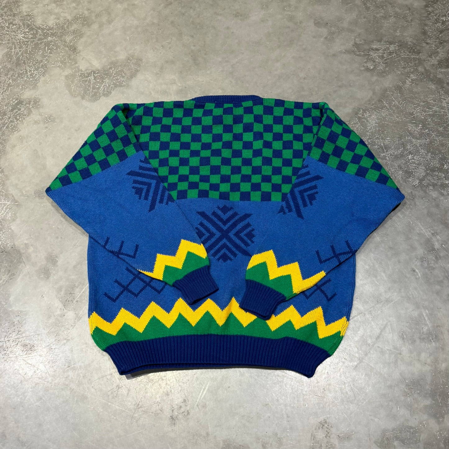80's Vintage Checkerboard Claddagh Knit Size M