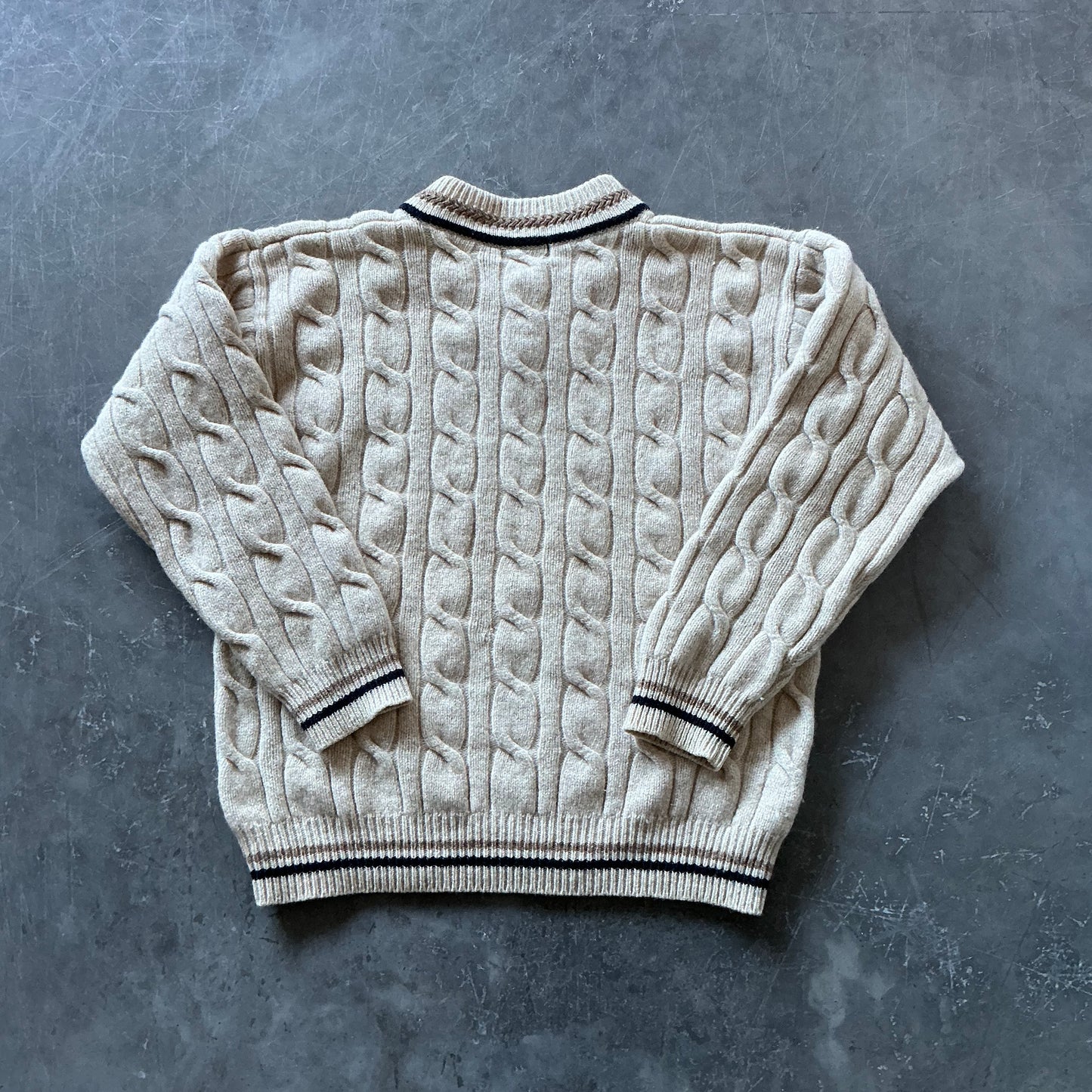 Vintage V-Neck Wool Sweater Size S