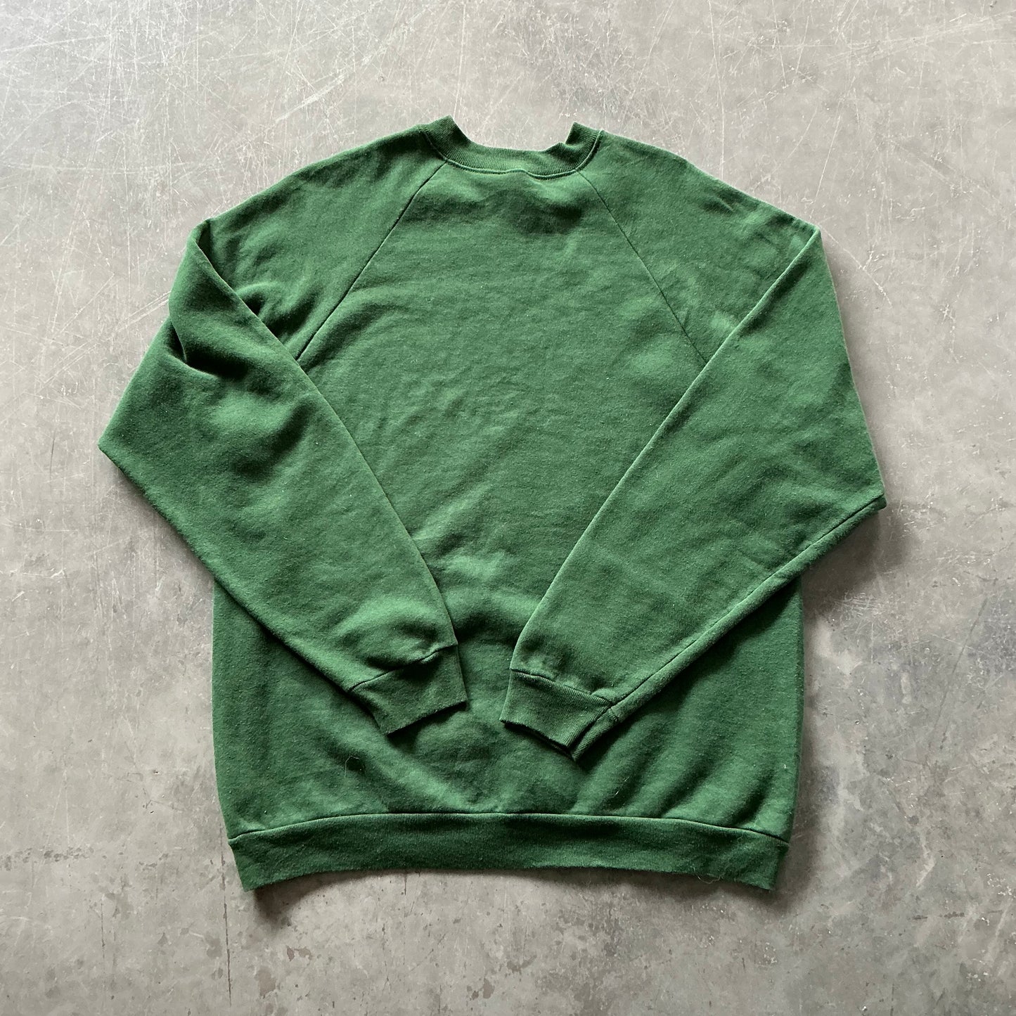 Vintage Ireland Sweatshirt Size L /XL