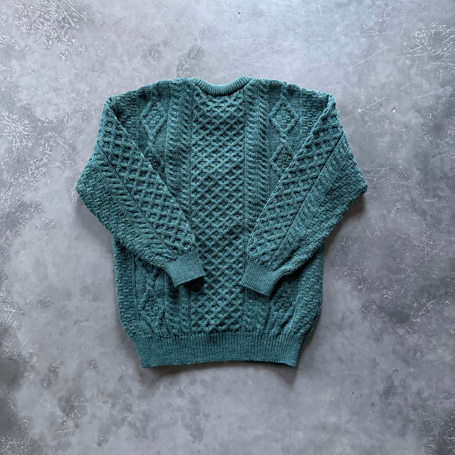 (11) Murphy’s Pint Geansaí Size Large