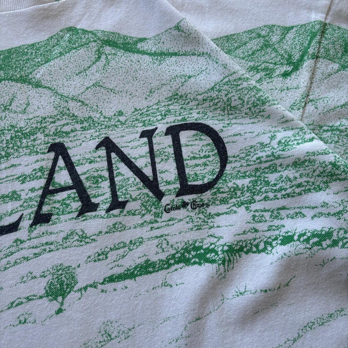 Rare 1990's Ireland Screen Print Tee Size Large