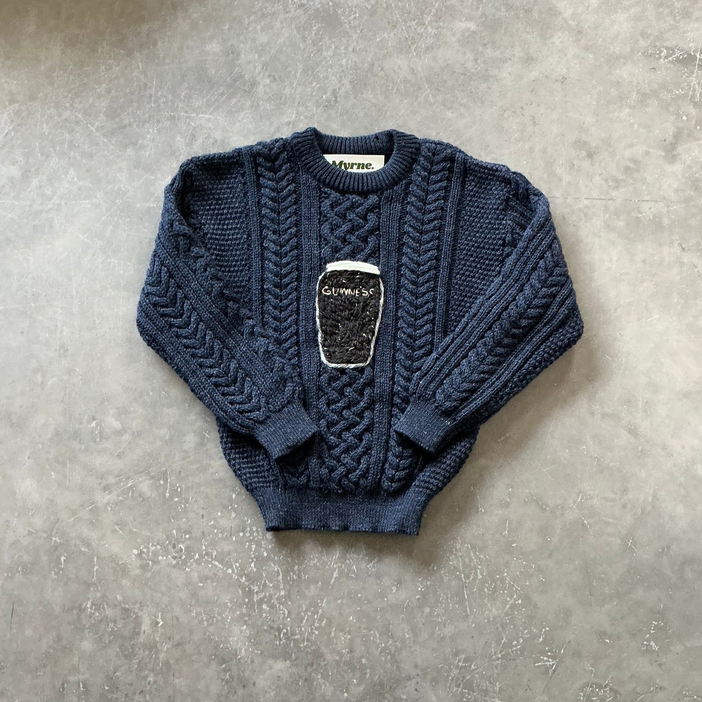 (4) Guinness Pint Geansaí Size XS/SMALL