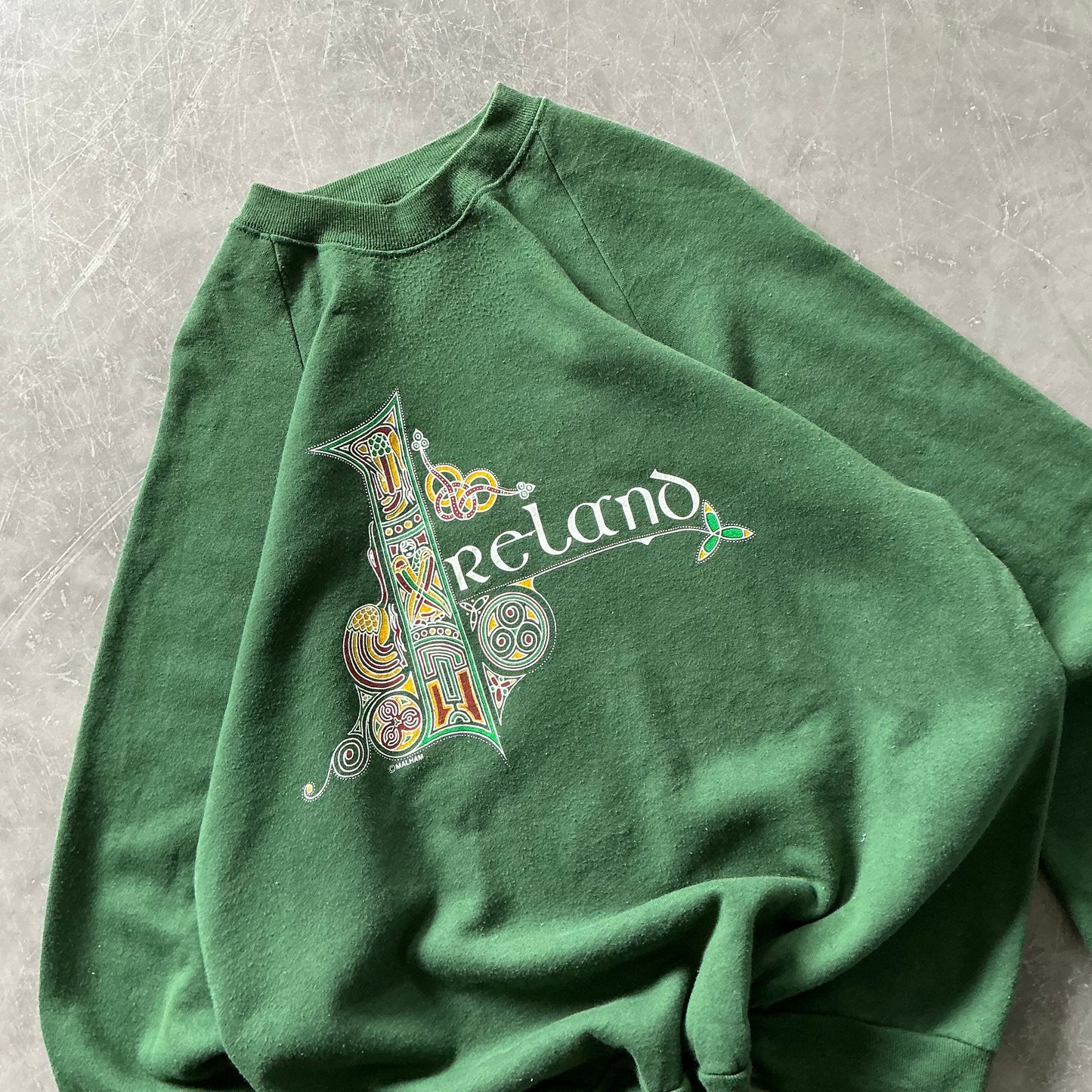 Vintage Ireland Sweatshirt Size L /XL
