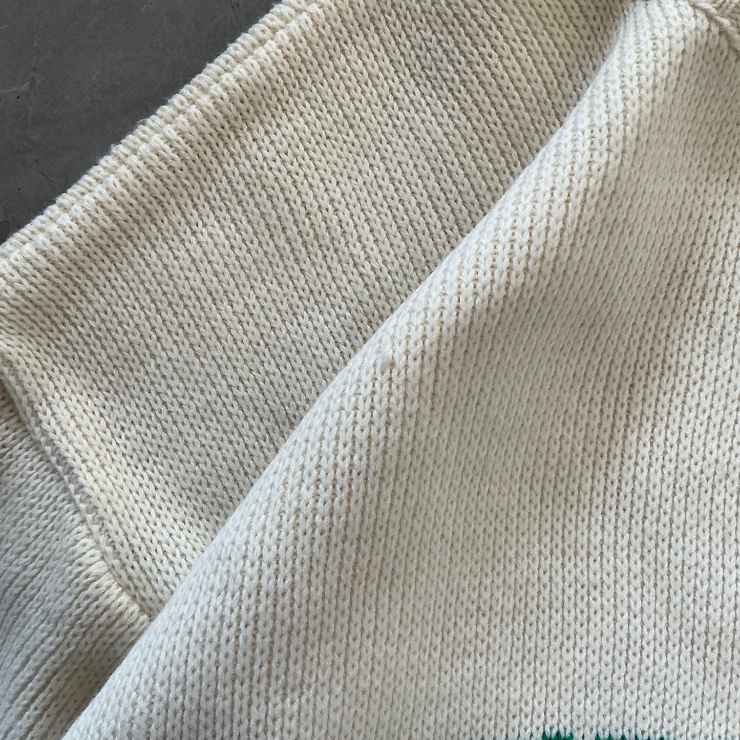 80’s Vintage Ireland Sweater Size M