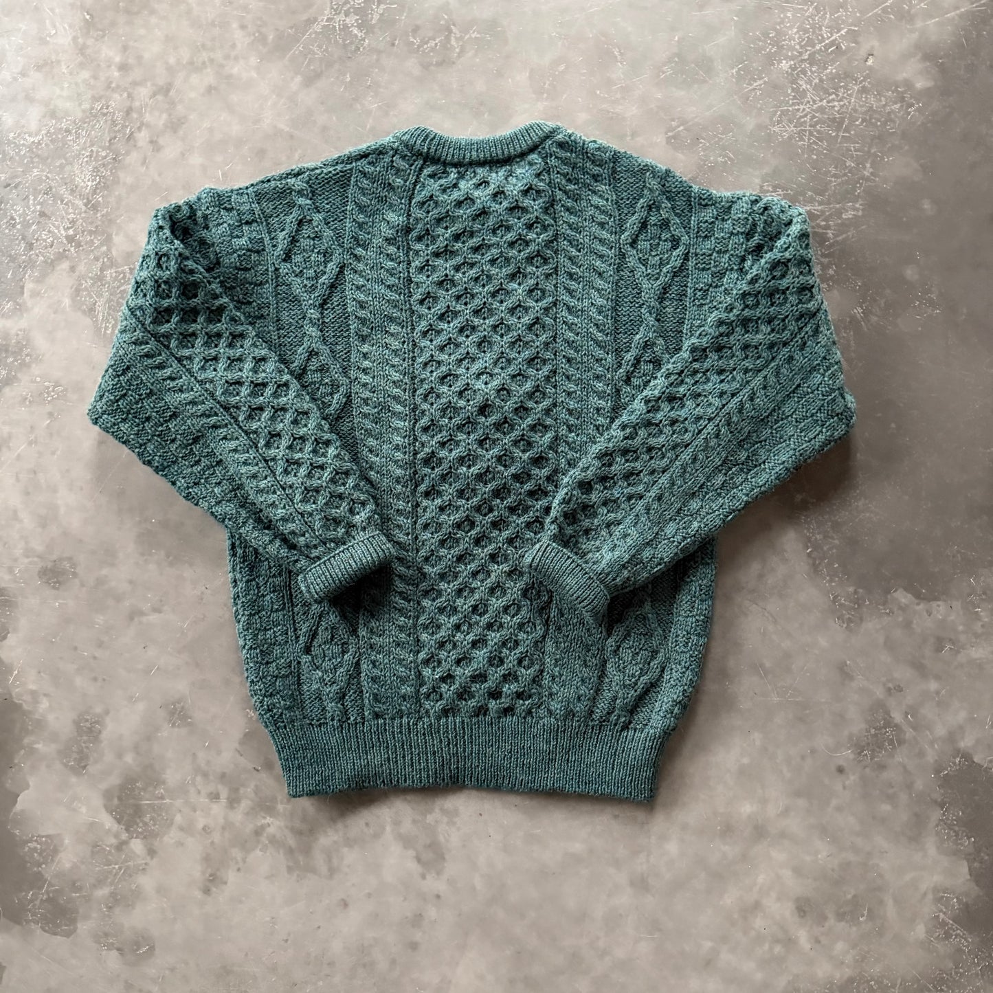 9. Embroidered Pint Geansaí Size Medium