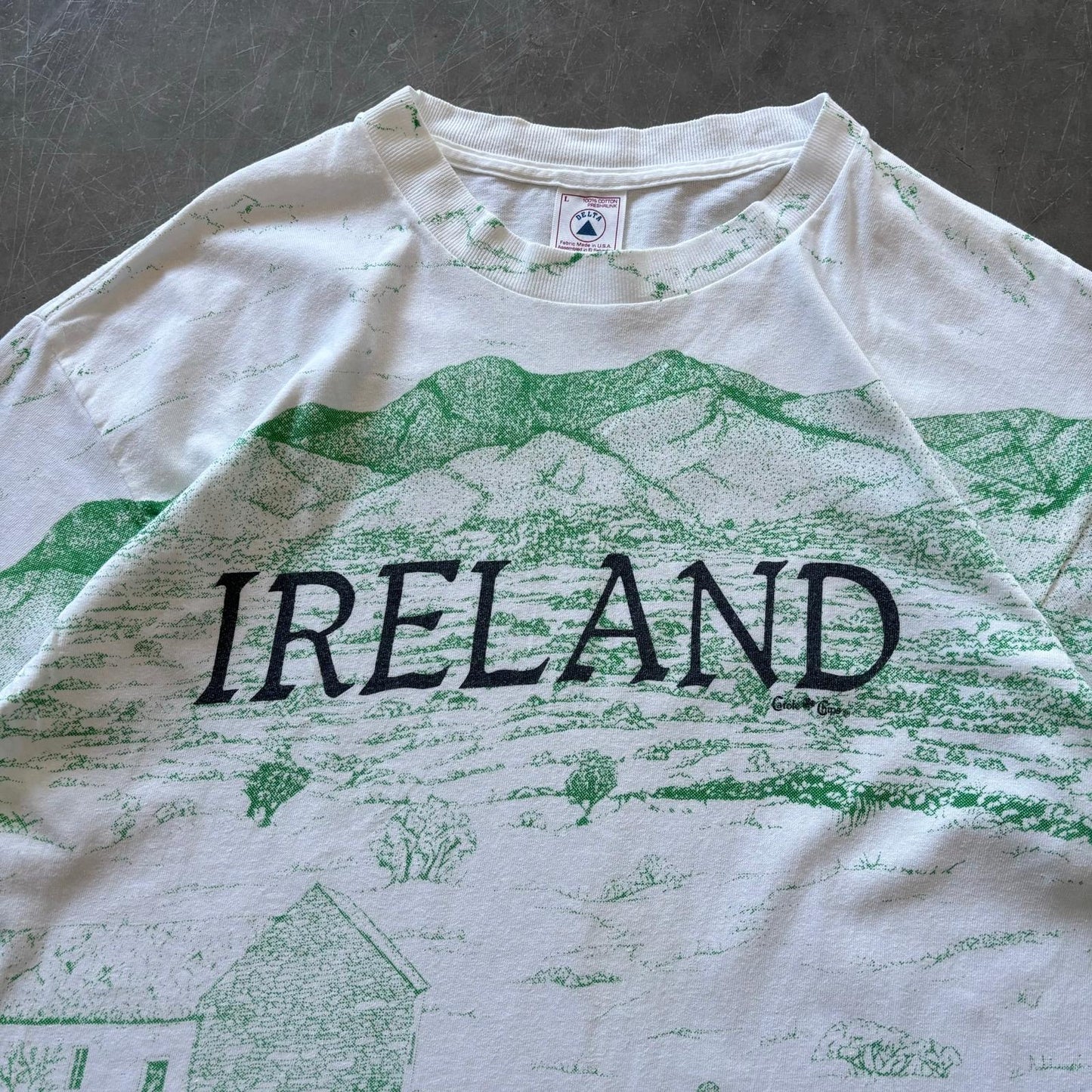 Rare 1990's Ireland Screen Print Tee Size Large
