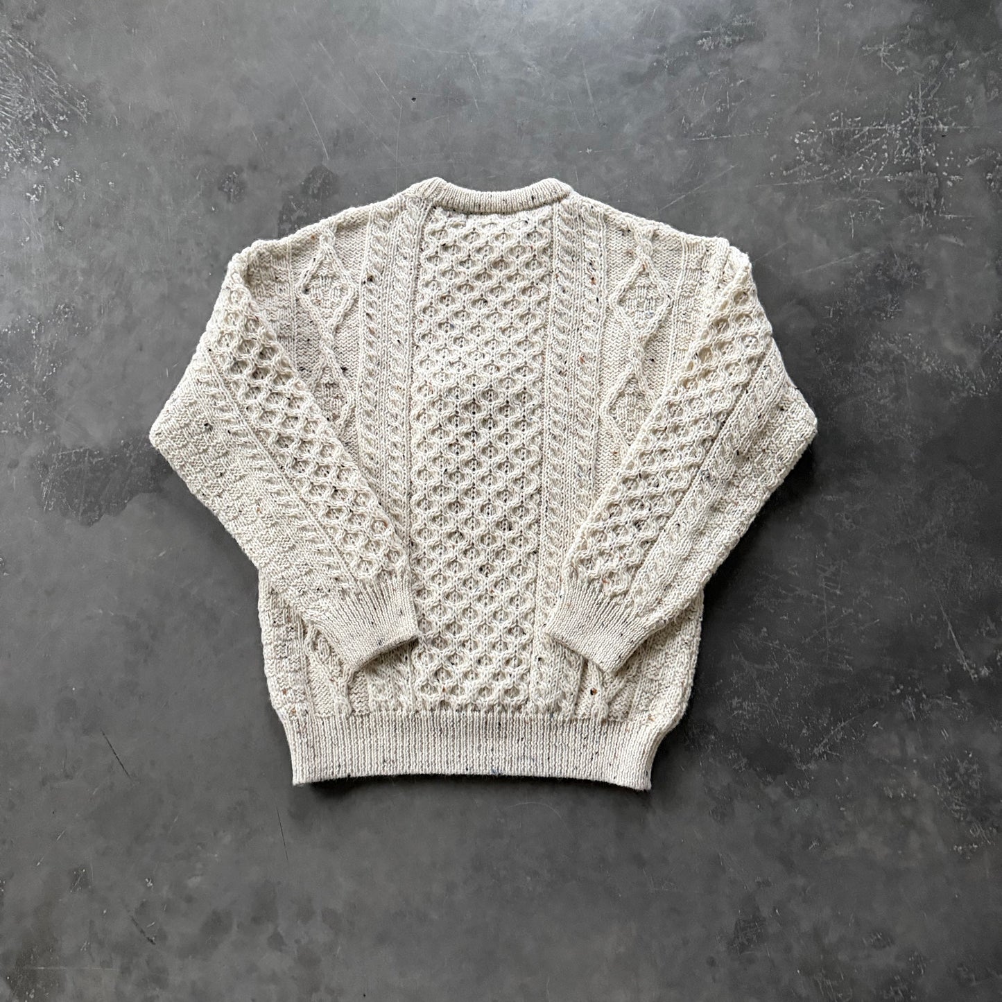 (6) Guinness Pint Geansaí Size Small