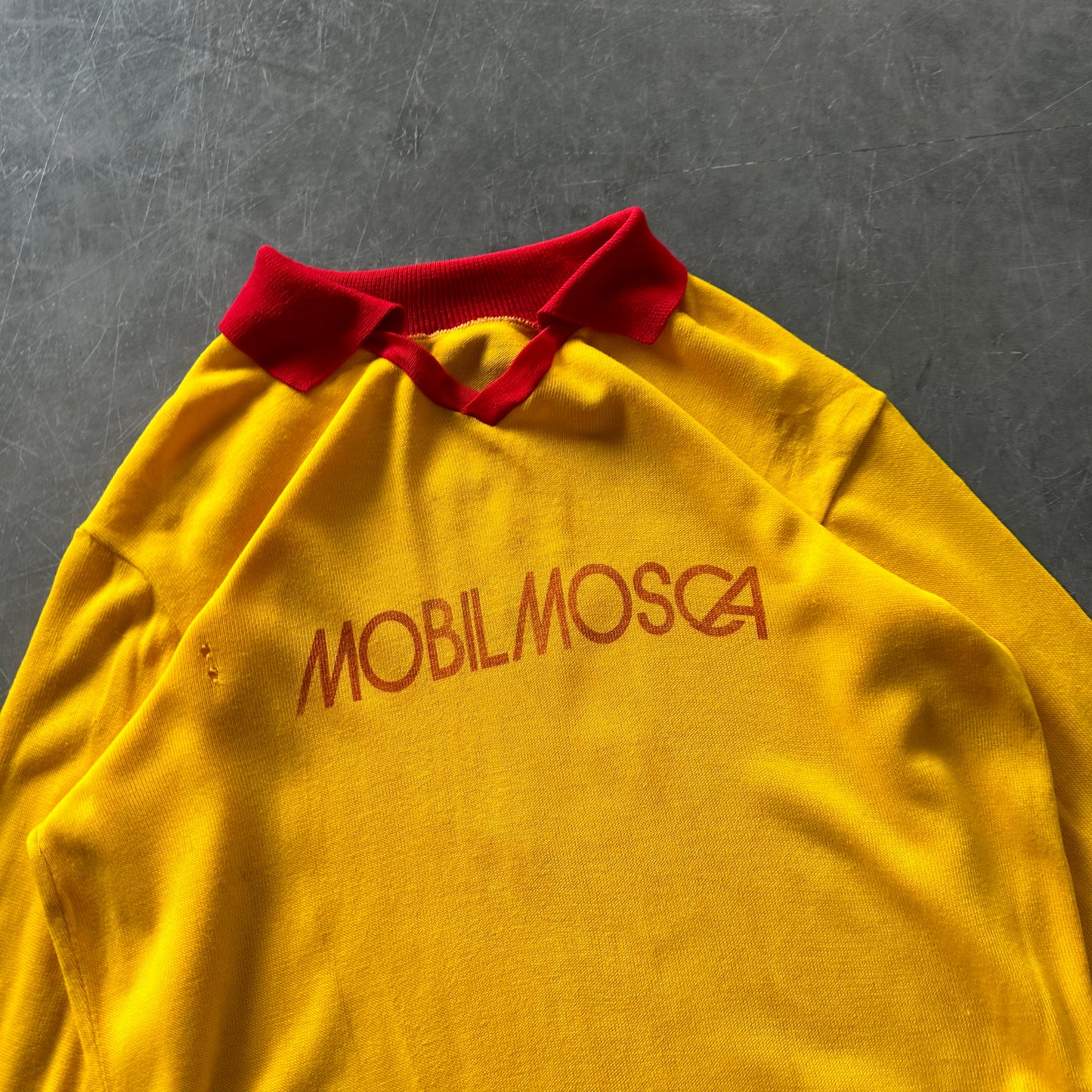 Vintage Mobil Mosca Football Jersey Size L/XL