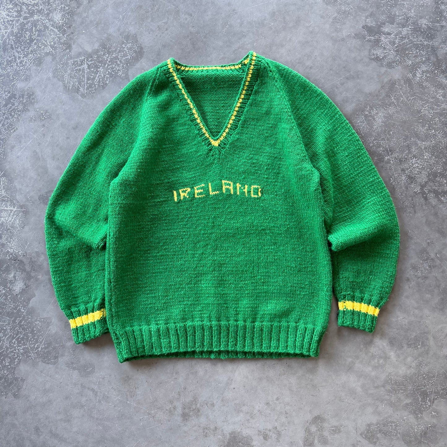 1980's One of One Ireland Hand Knitted Sweater Size L