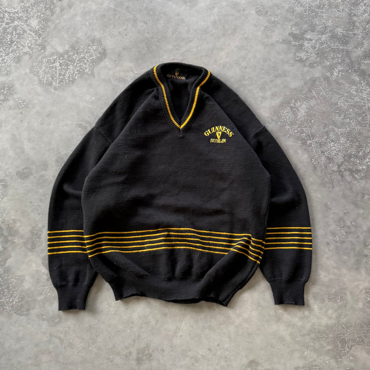 Vintage Guinness Dublin Knit Size Medium