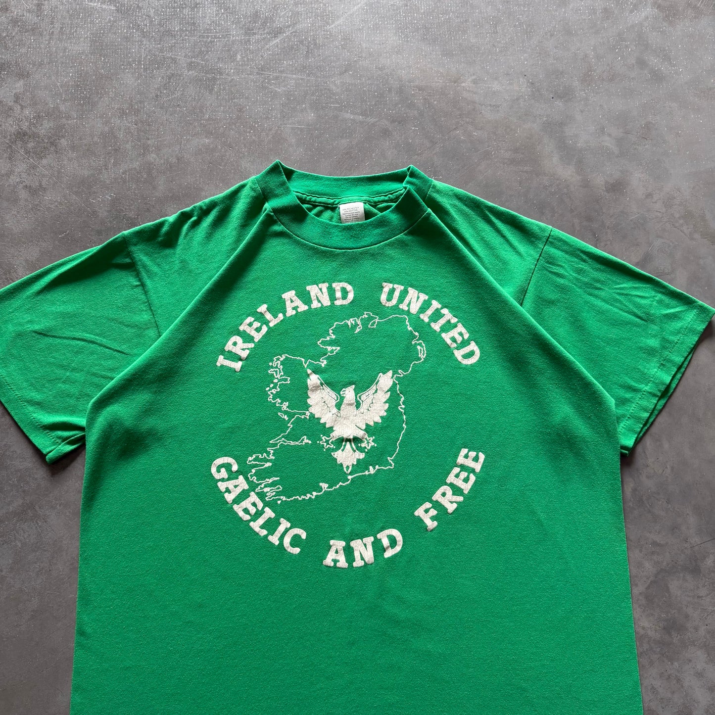 80's Rare Ireland Gaelic & Free Tee Size Medium