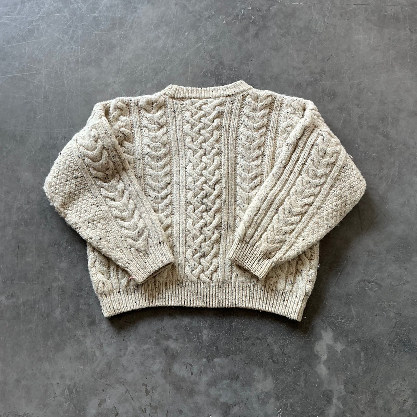 (8)Guinness Pint Geansaí Size XS/S