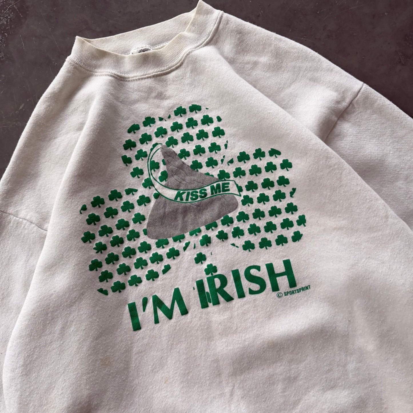 90’s Kiss me I’m Irish Sweat Size Medium