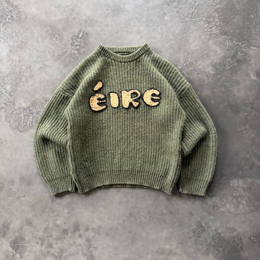 Hand Embroidered Éire Wool Geansaí Size Small