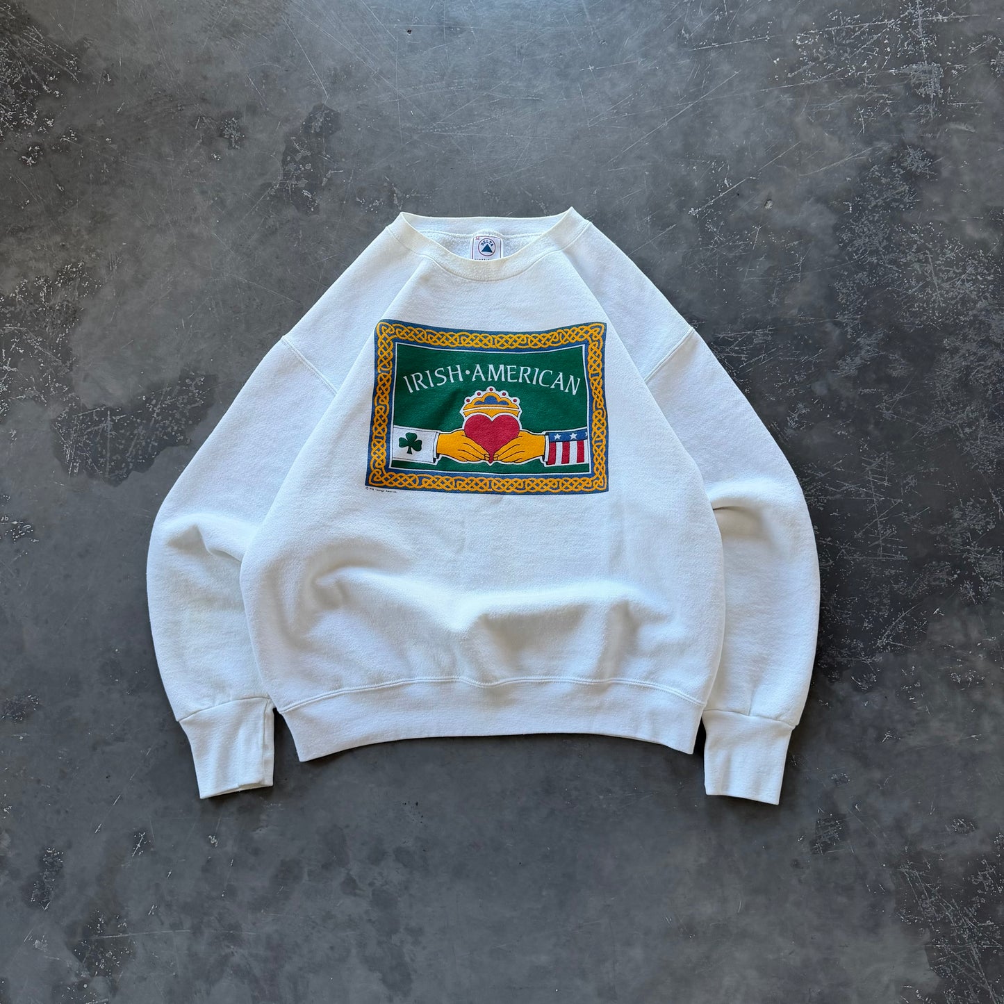 90's Irish American Sweatshirt Size S/M