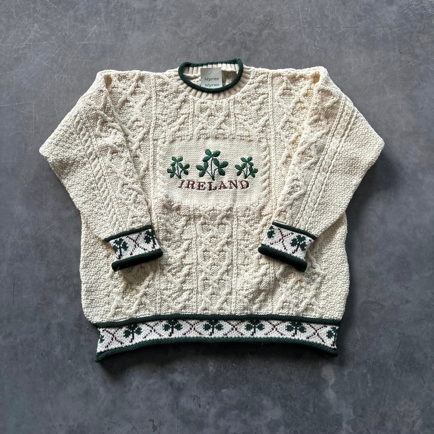 Vintage Ireland Aran Geansaí Size XL