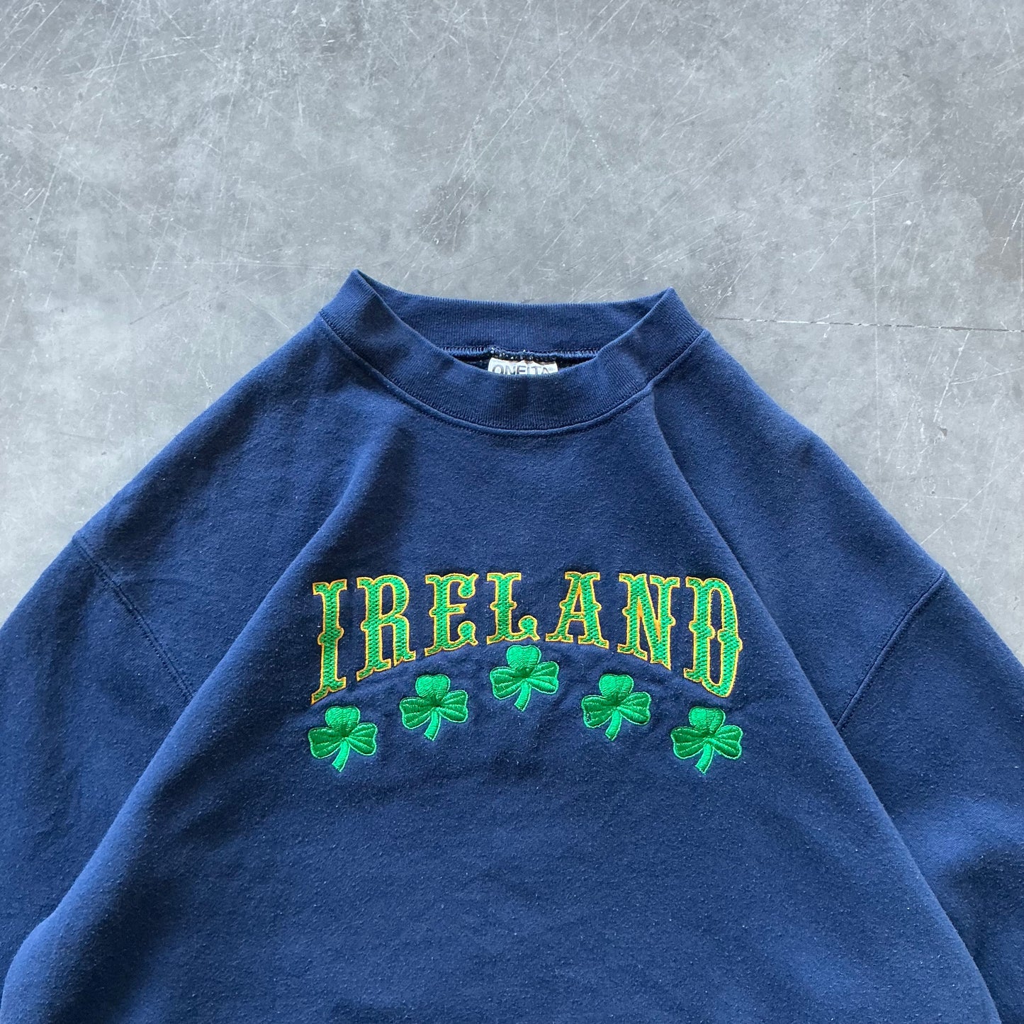 Vintage Ireland Sweatshirt Size M