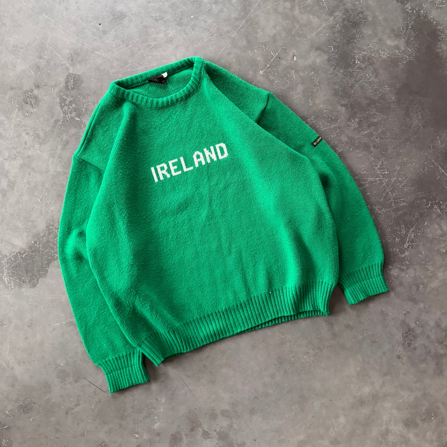 80's Vintage Ireland Sweater Size Small