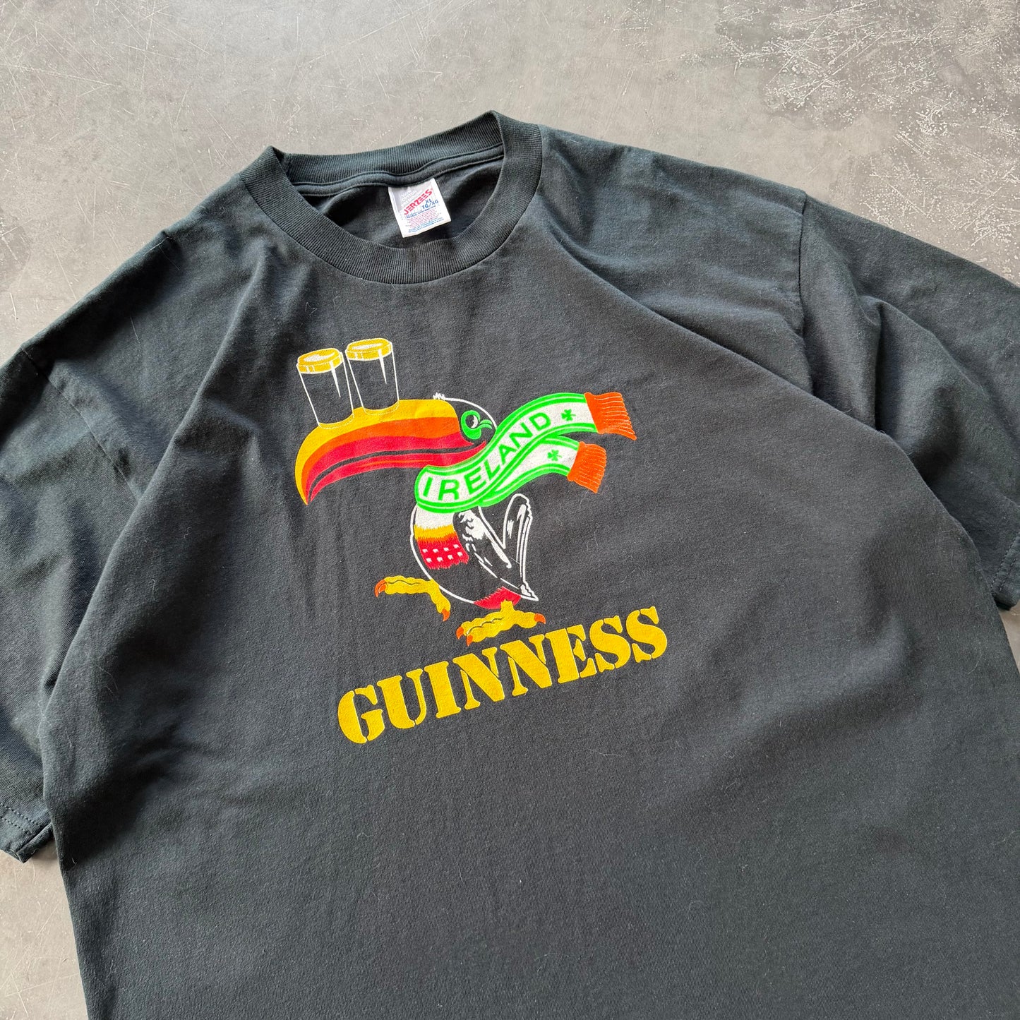 90's Vintage Guinness Ireland Tee Size XL
