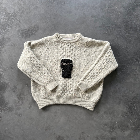 (12) Guinness Pint Geansaí Boxy XS