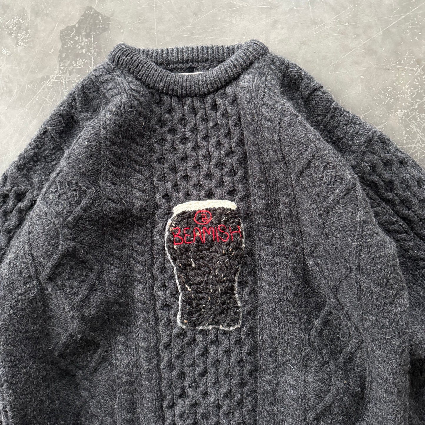 5. Embroidered Pint Geansaí Size Boxy Medium