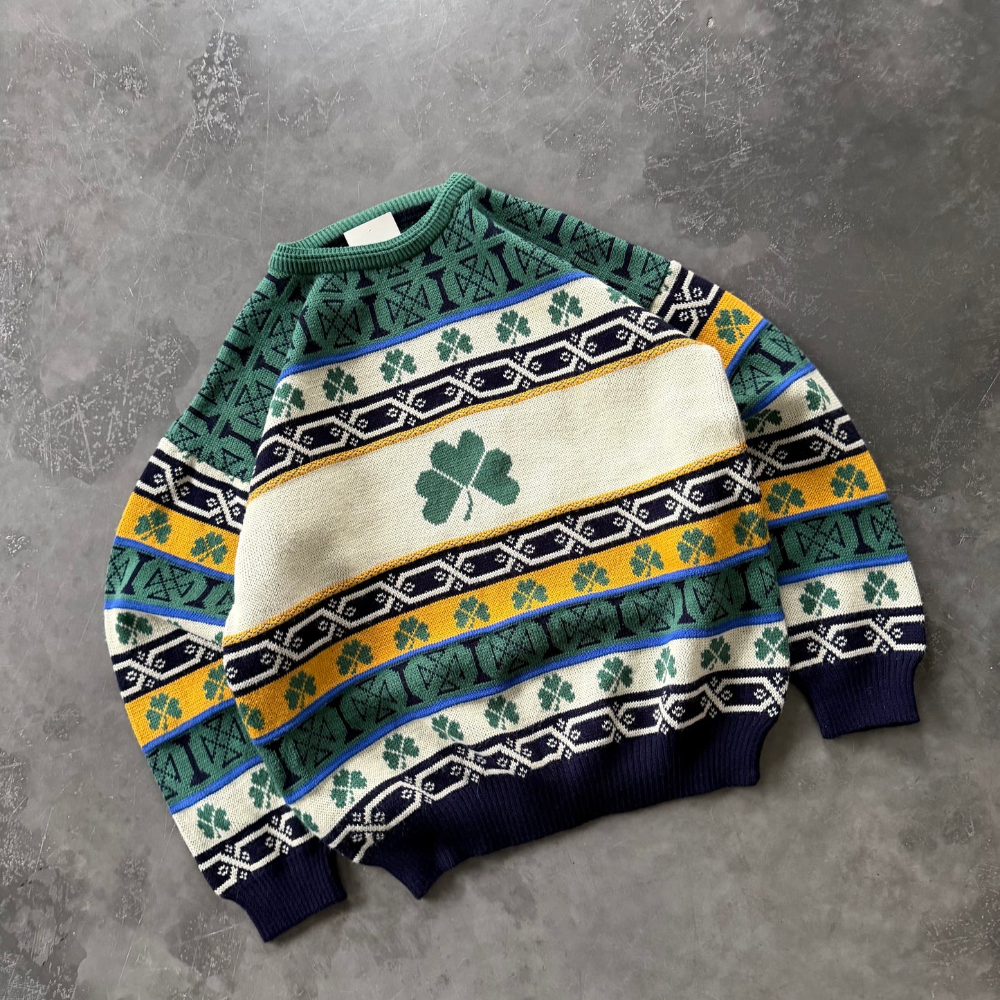 80's Vintage Shamrock Sweater Size Large