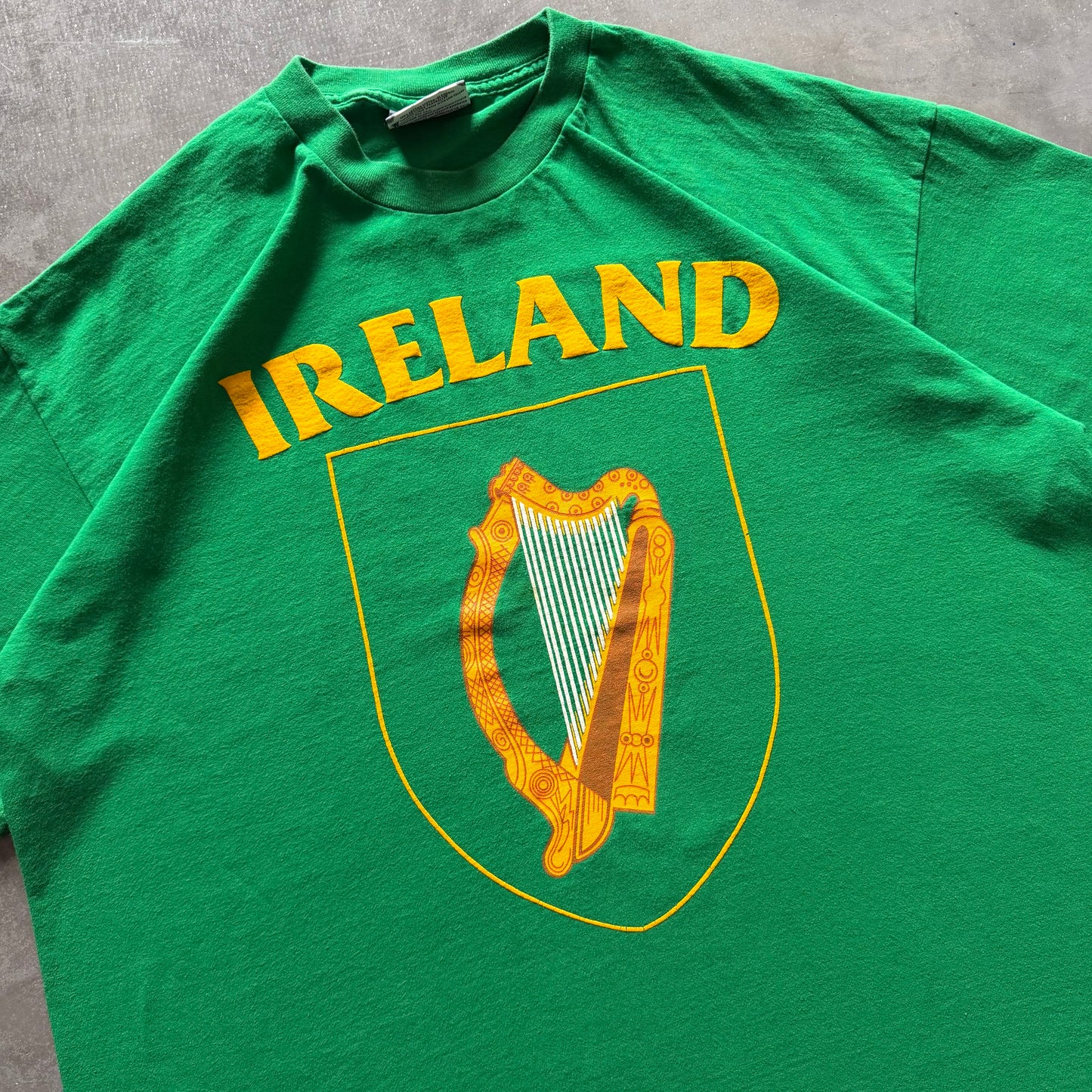 90's Vintage Ireland Harp Tee Size XL