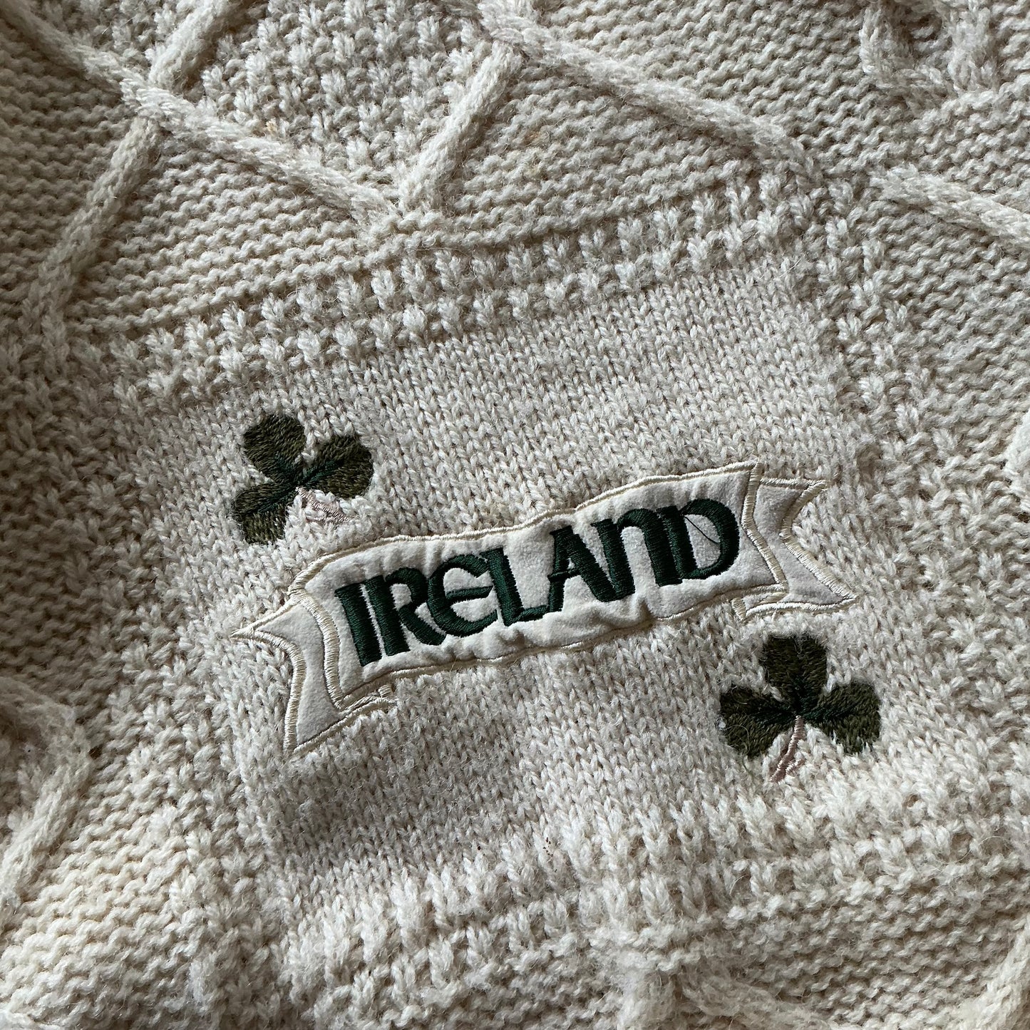 80’s Ireland Aran Geansaí Size L