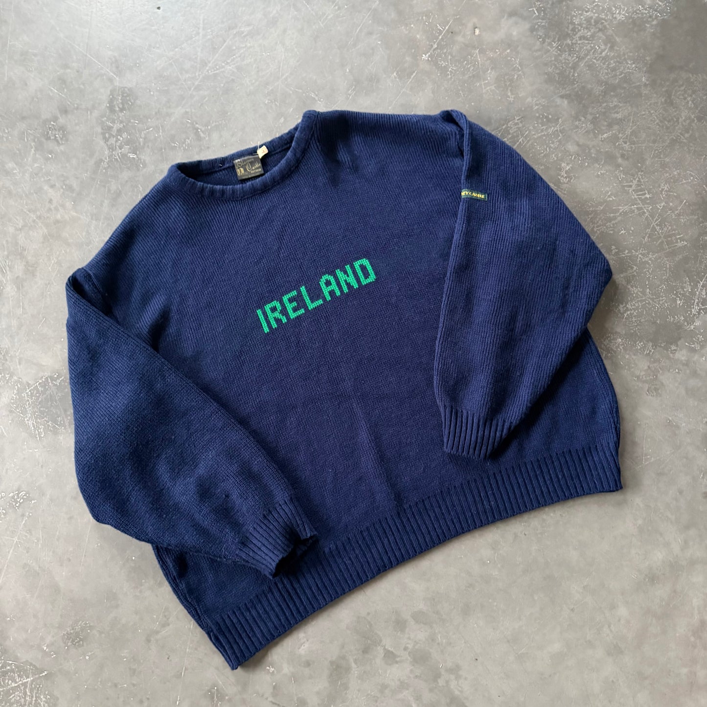 80’s Navy Ireland Sweater Boxy Medium