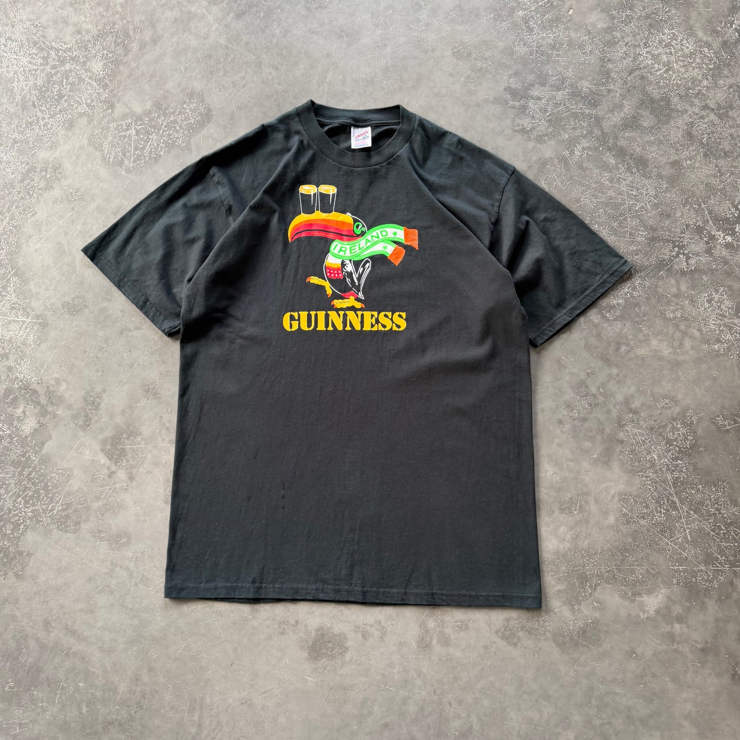 90's Vintage Guinness Ireland Tee Size XL
