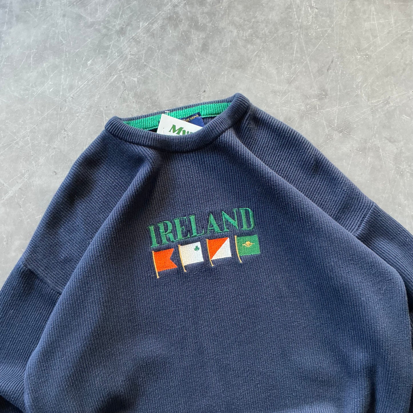 90's Vintage Ireland Sweater Size M/L