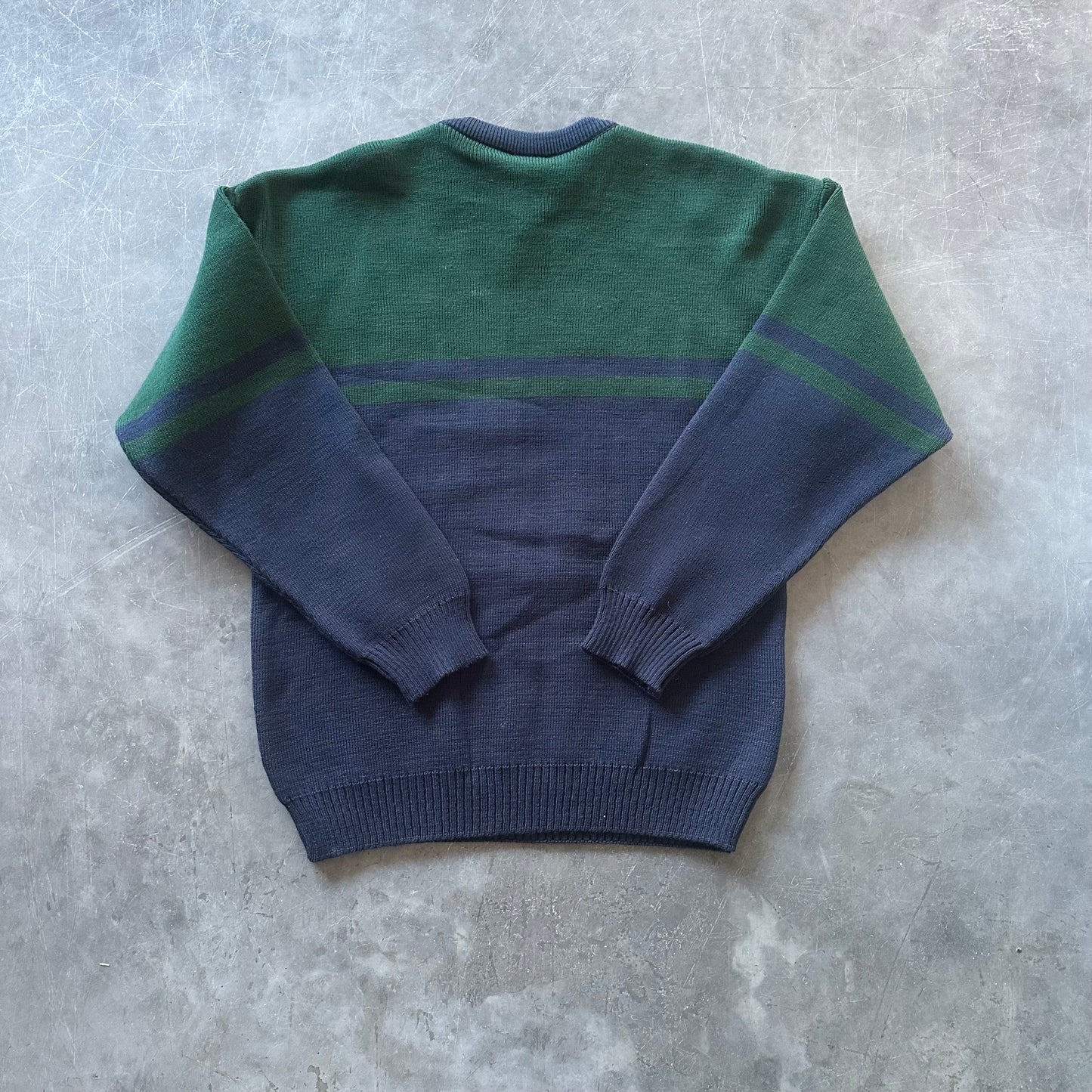 Vintage Ireland Sweater Size M/L