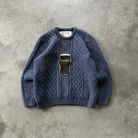 (3) Guinness Pint Geansaí Size Small