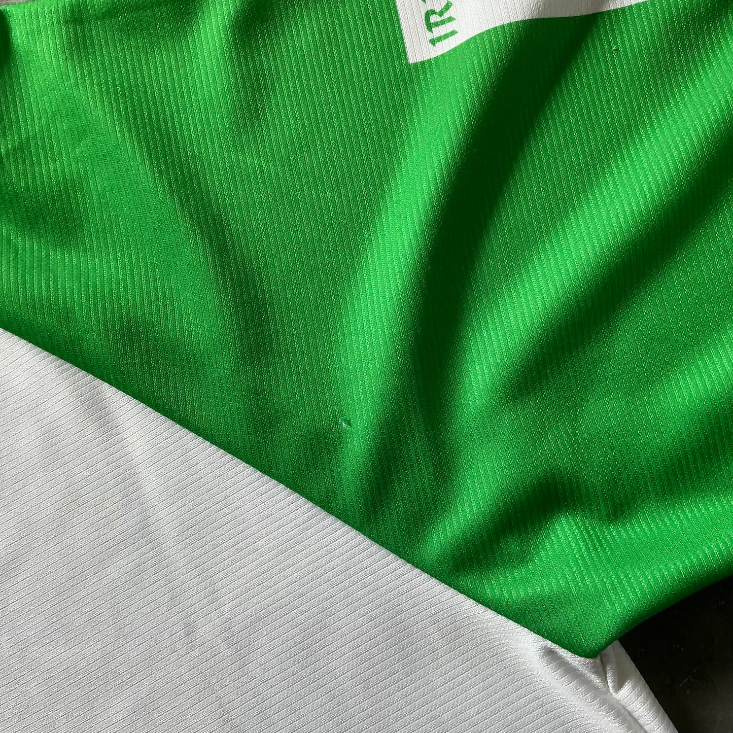 2002 Ireland Korea Jersey Size M/L