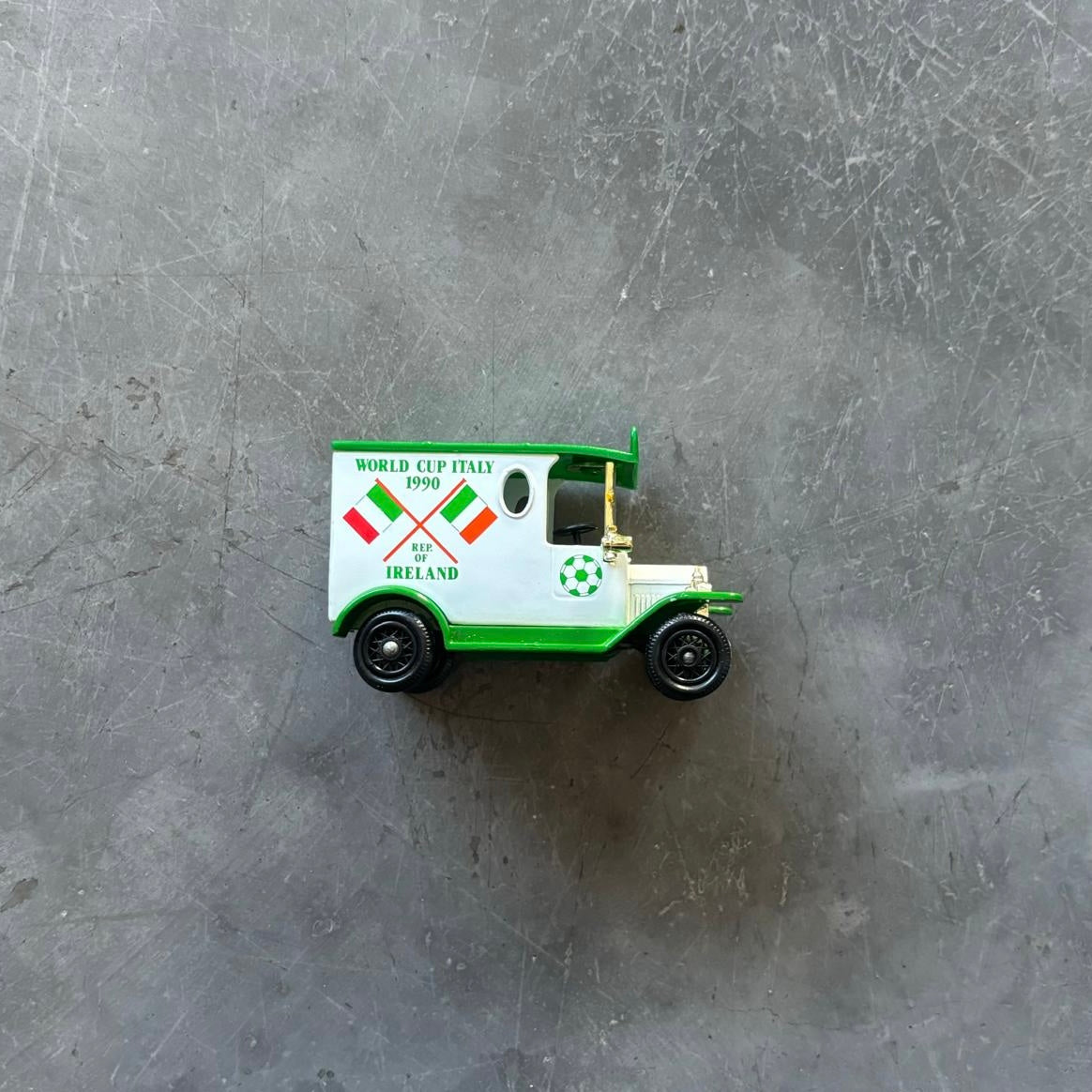 1990 World Cup Ireland Matchbook Car