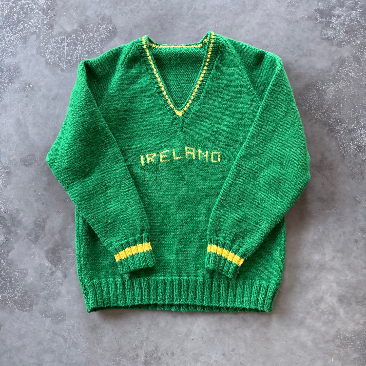 1980's One of One Ireland Hand Knitted Sweater Size L