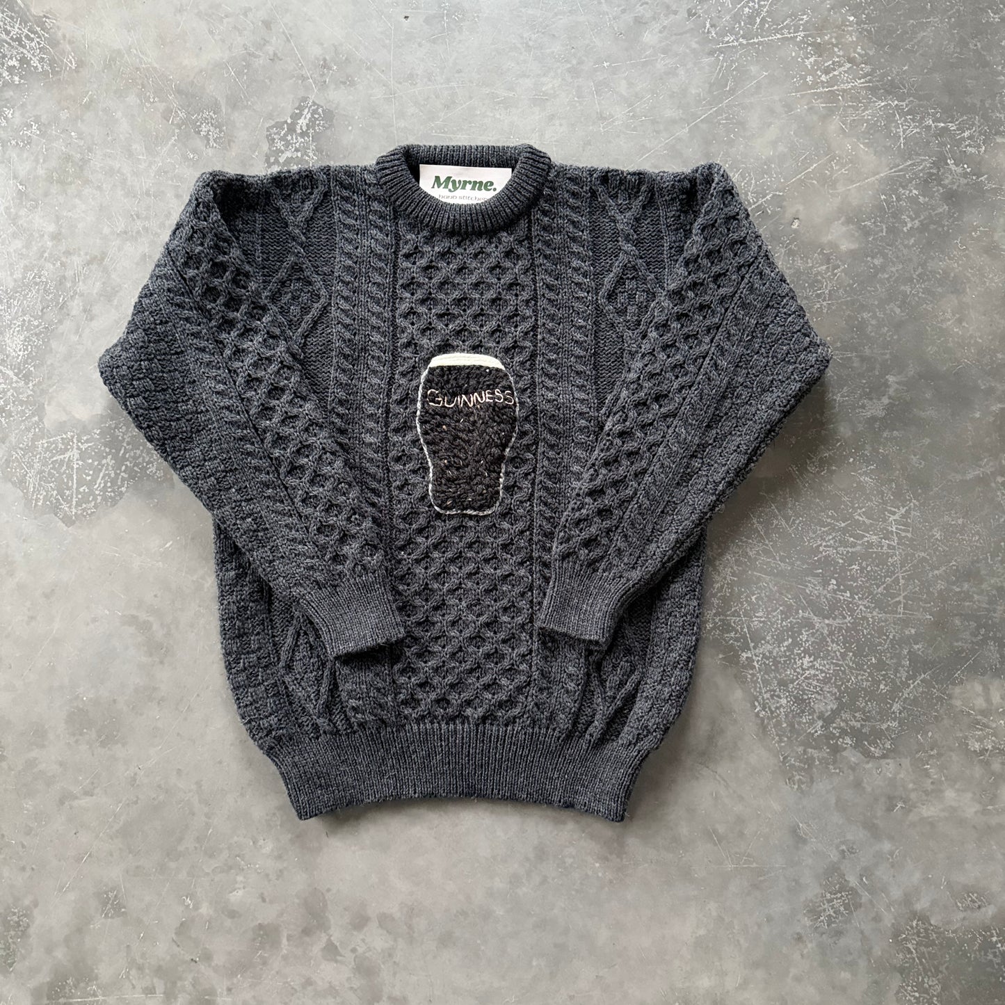 15. Embroidered Pint Geansaí Size Medium