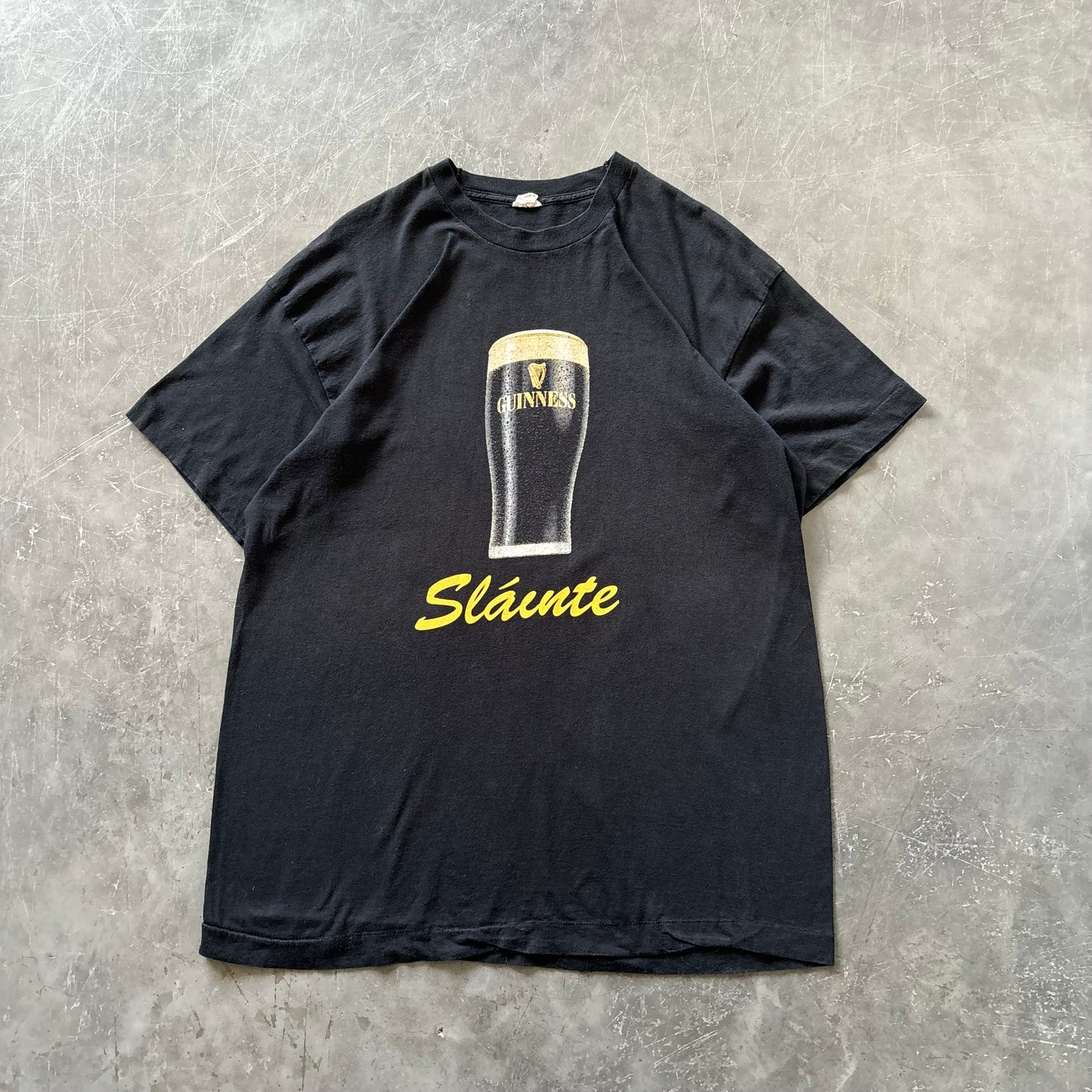 1990's Vintage Guinness Sláinte Tee Size Large