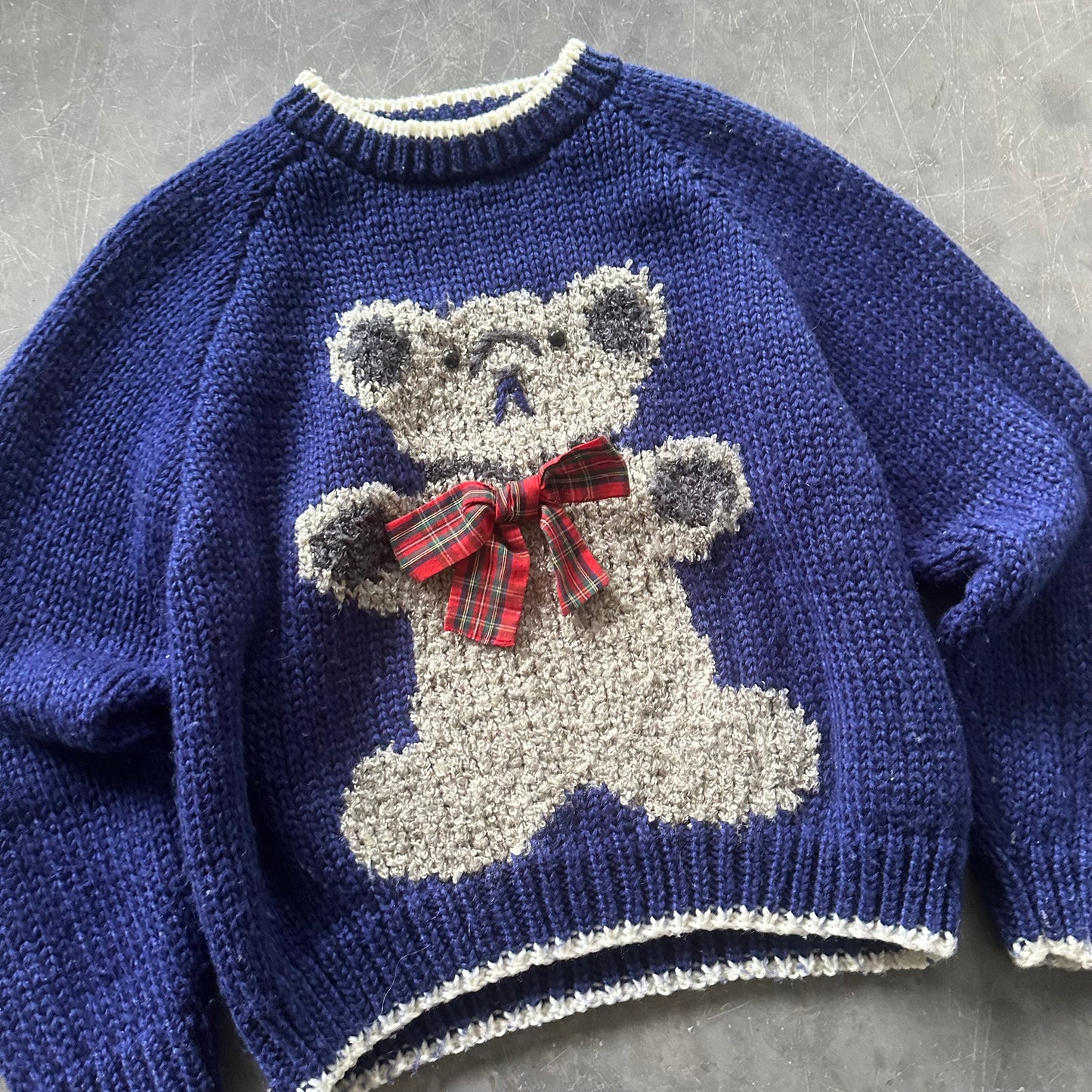 Vintage Teddy Bear Sweater Size S