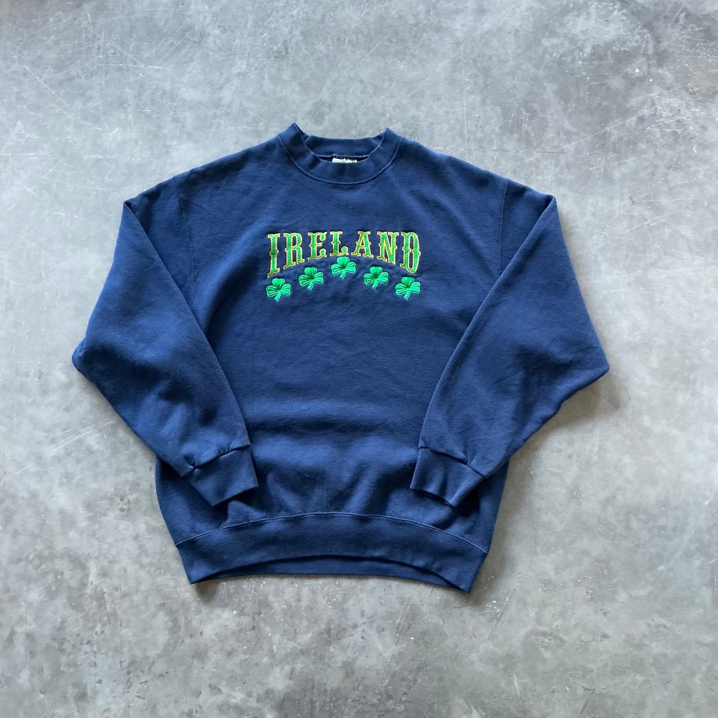 Vintage Ireland Sweatshirt Size M