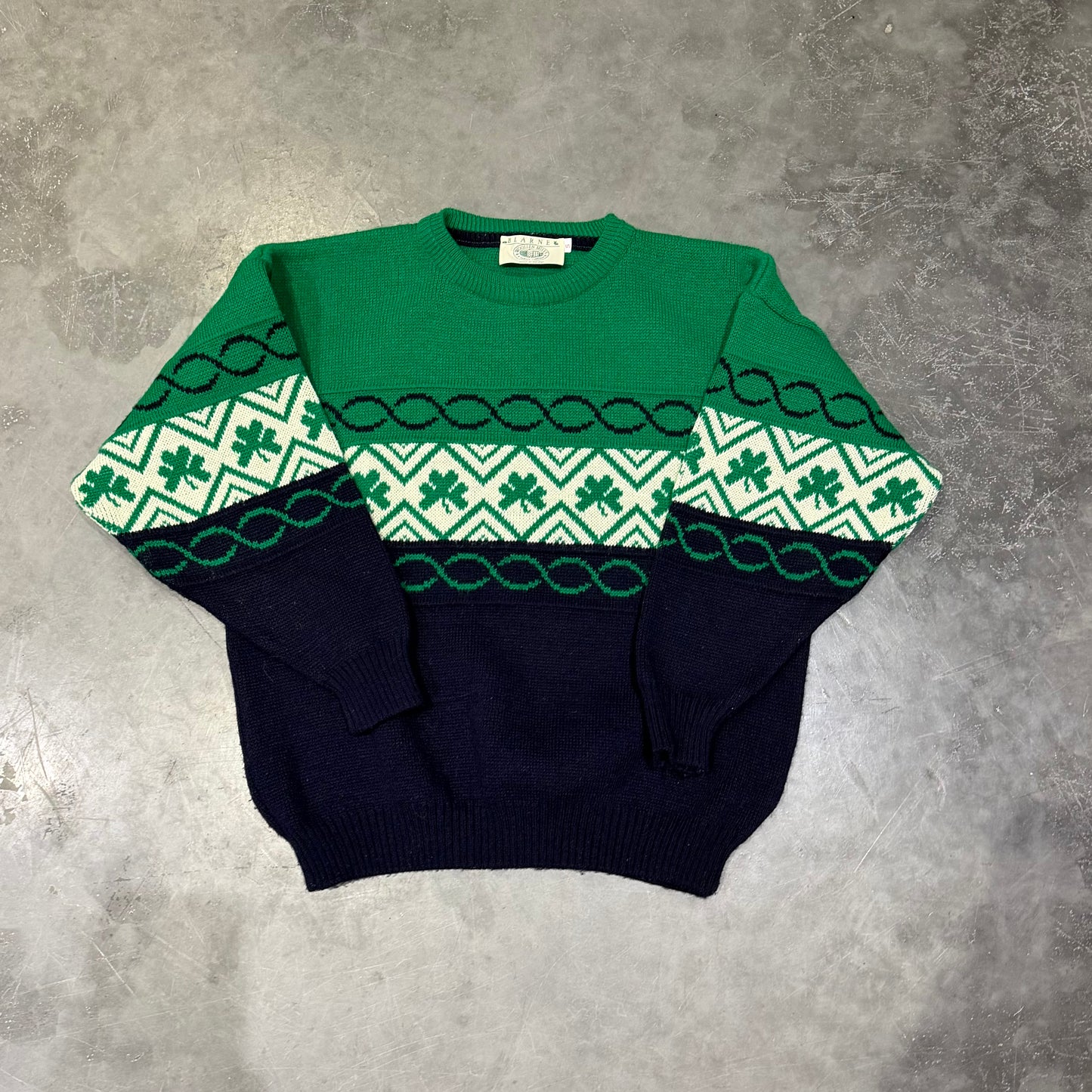 Vintage Shamrock Woollen Sweater Size S