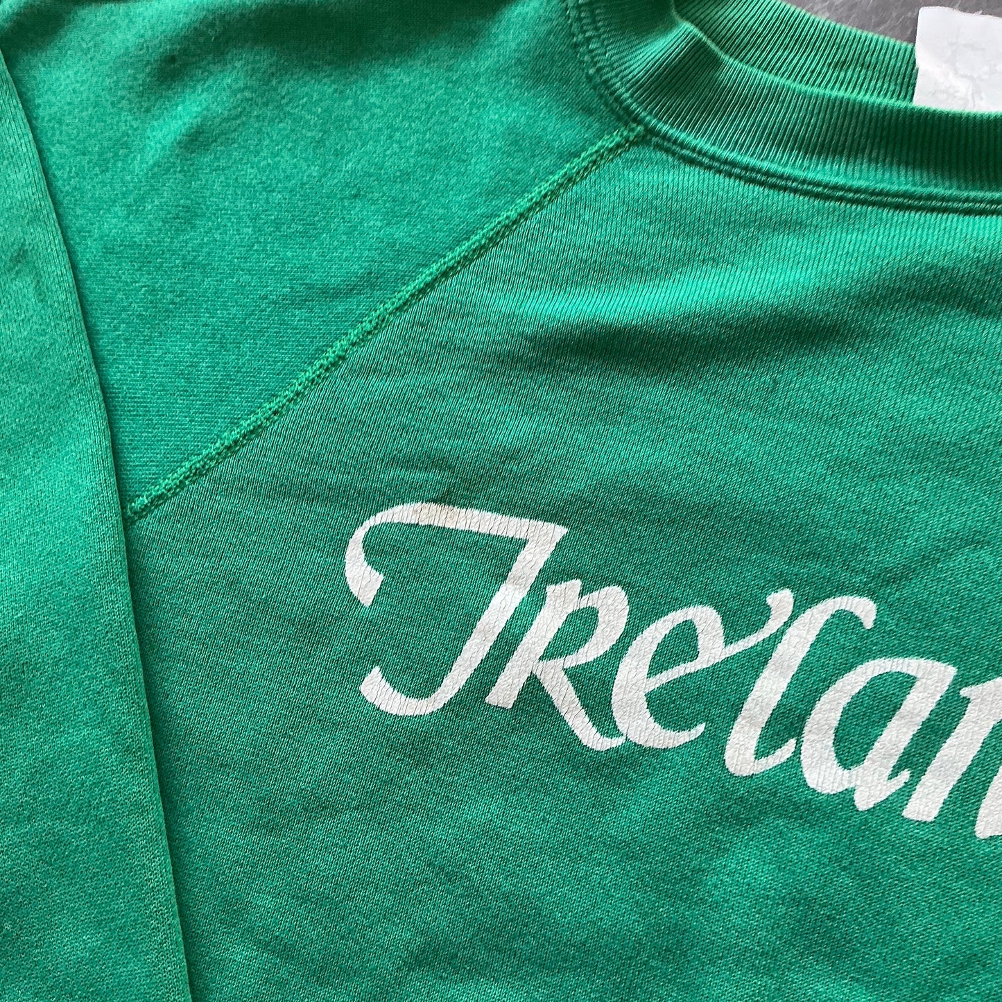 70's Vintage Ireland Sweatshirt Size M