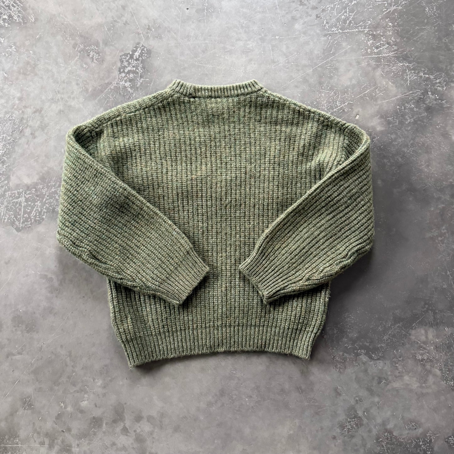 Hand Embroidered Éire Wool Geansaí Size Small