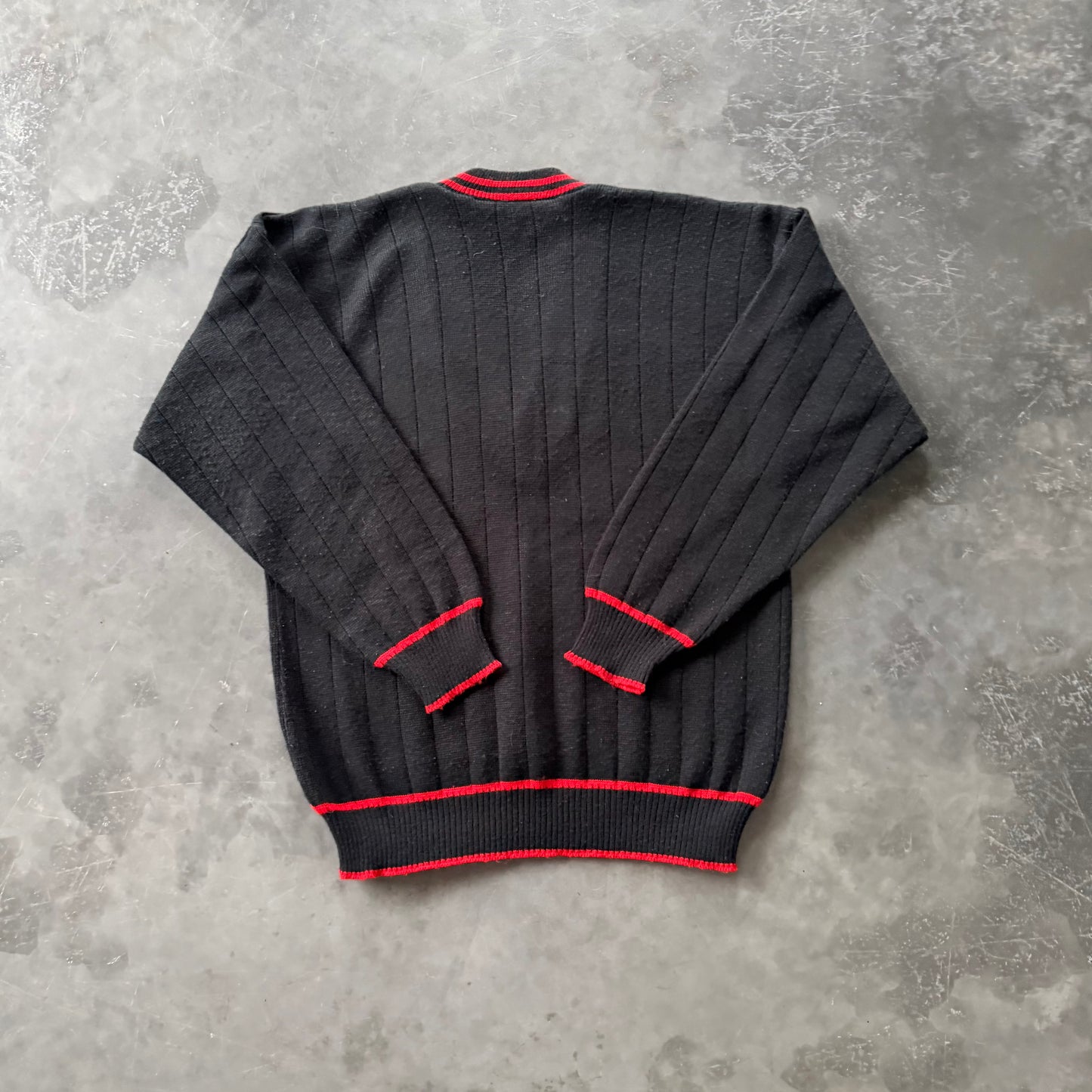 Vintage Guinness V-Neck Knit Size Small