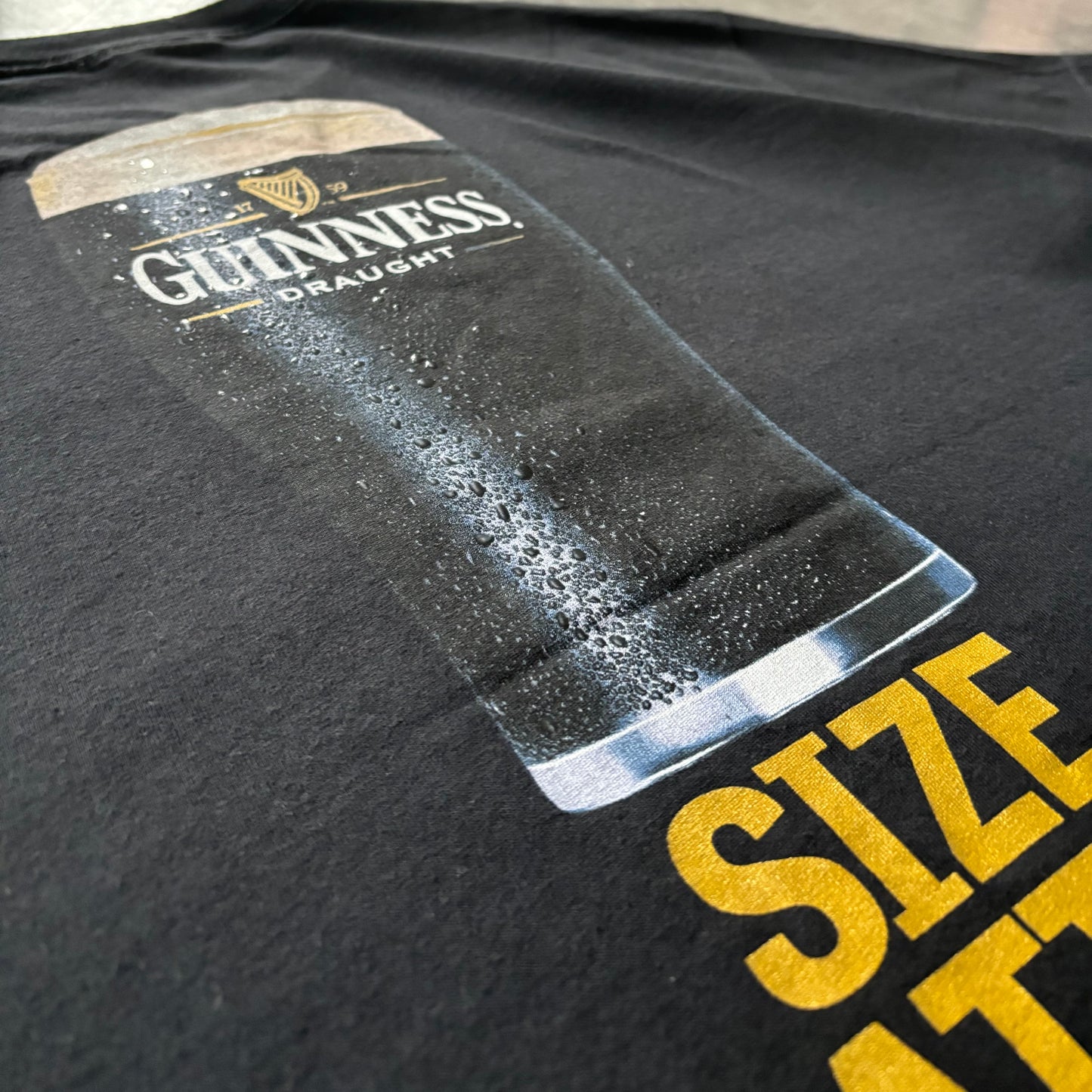 Rare 90's Guinness 'Size Matters' Tee Size XL