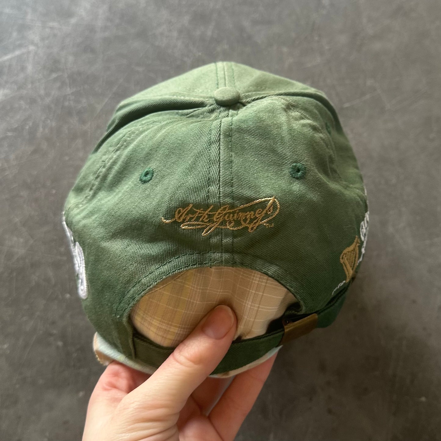 Vintage Guinness Cap O/S