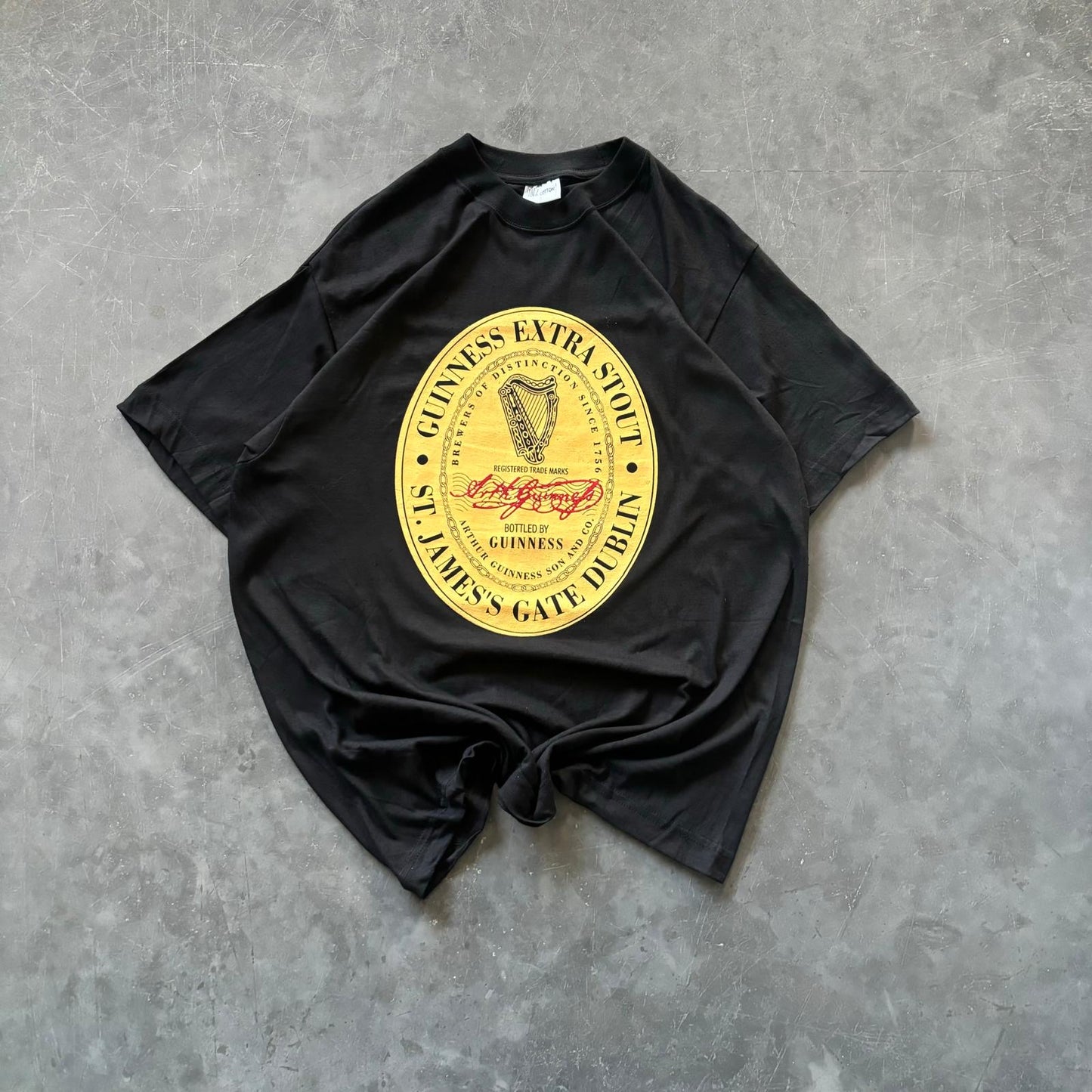 90's Vintage Guinness Tee Size Large