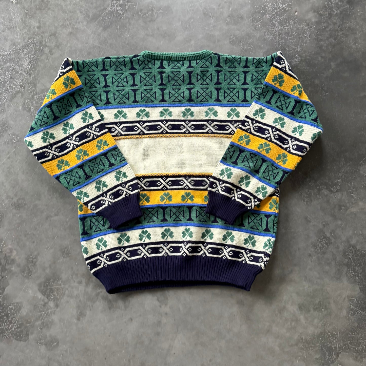 80's Vintage Shamrock Sweater Size Large