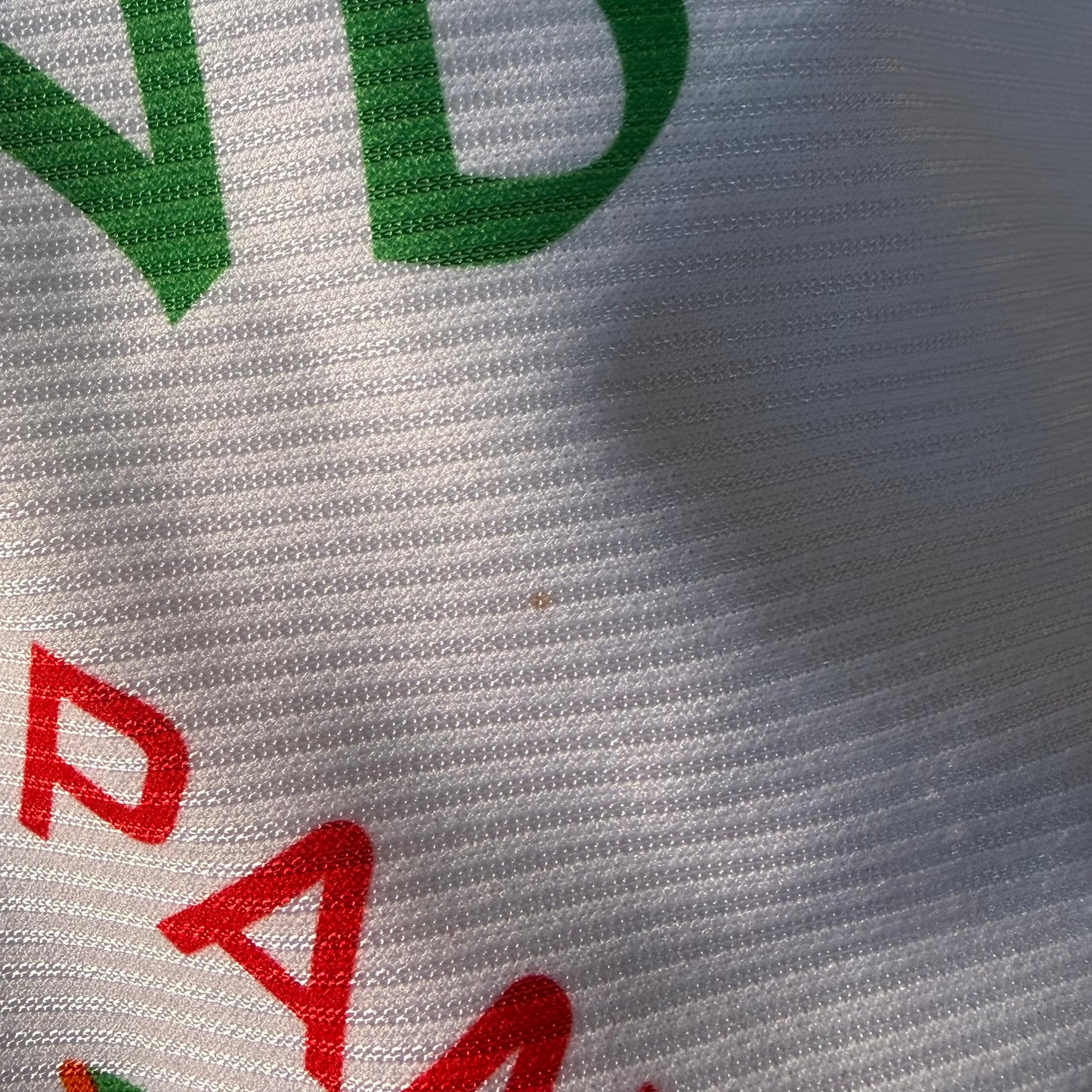 2002 Ireland World Cup Jersey Size Small