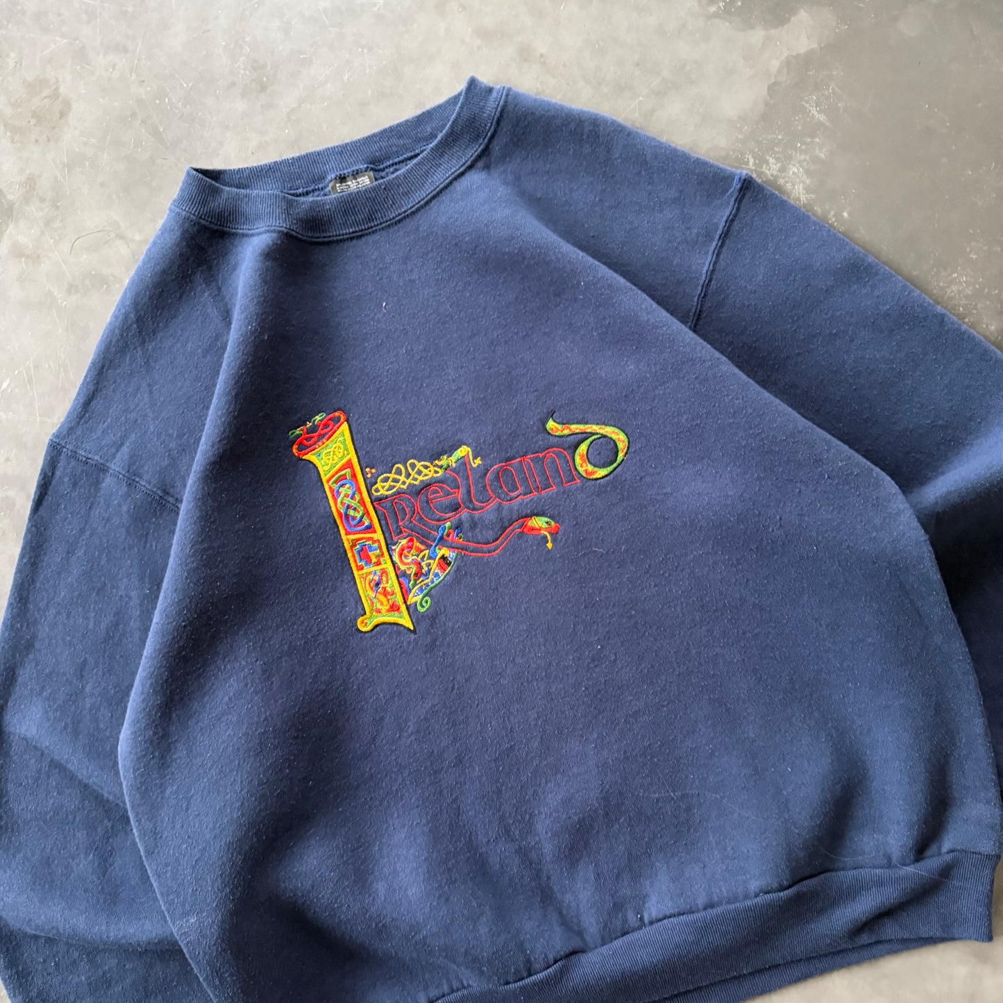 90's Vintage Ireland Sweatshirt Size Small WMNS